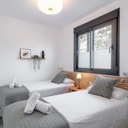 Fuer 6 Personen Ca 100 Qm In Nerja, Andalusien Costa Del Sol Lejlighed Nerja